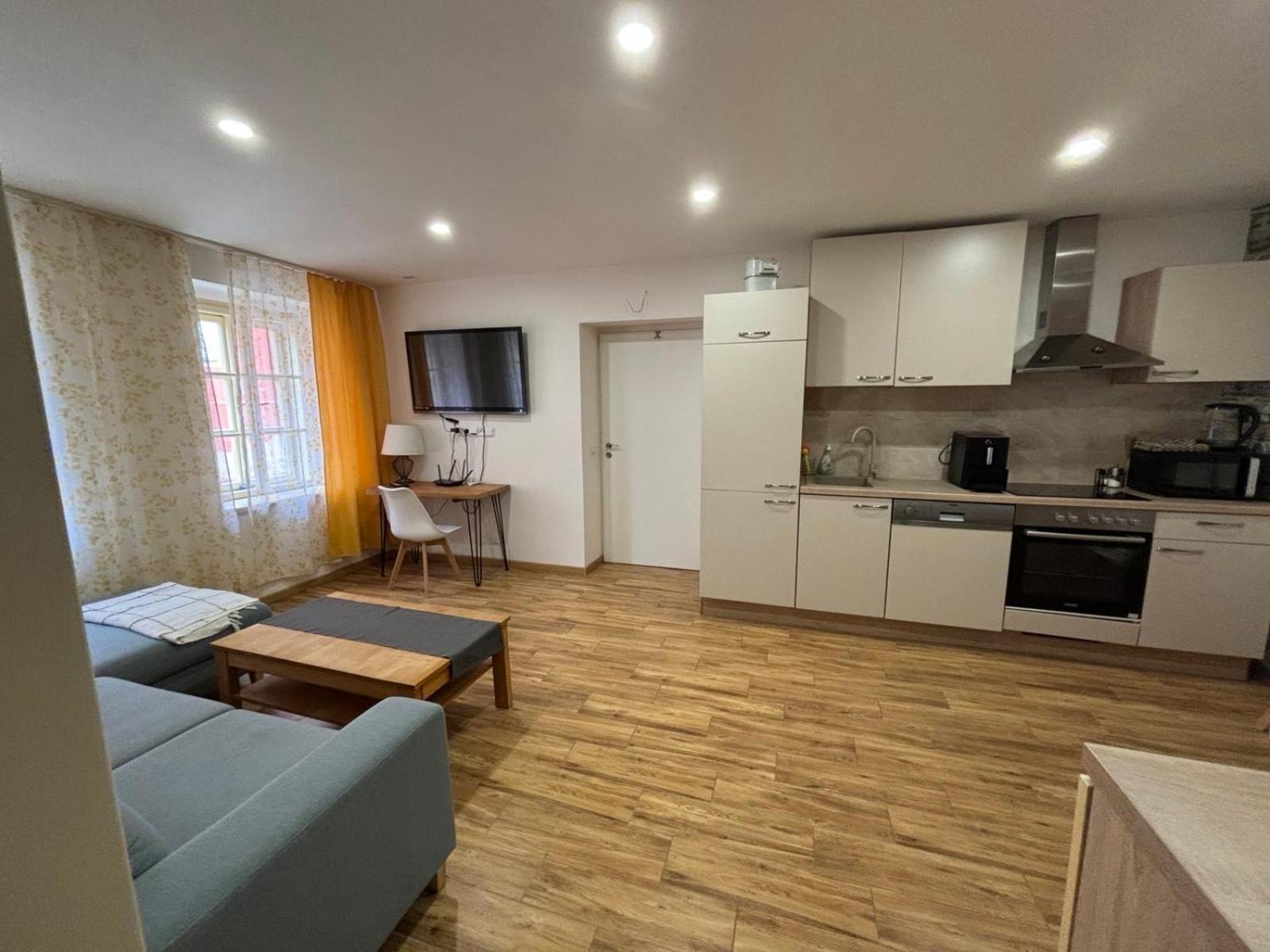 Apartment An Der Burg Cheb Esterno foto