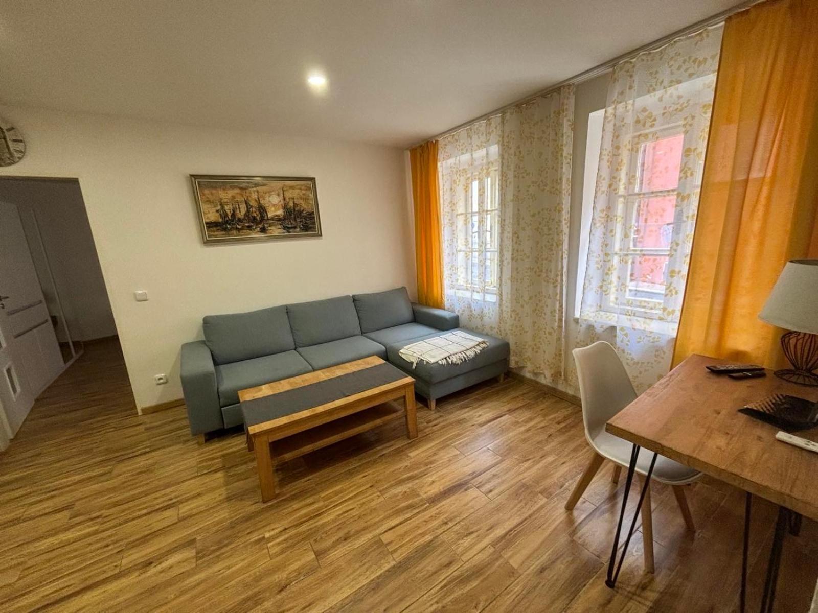 Apartment An Der Burg Cheb Esterno foto